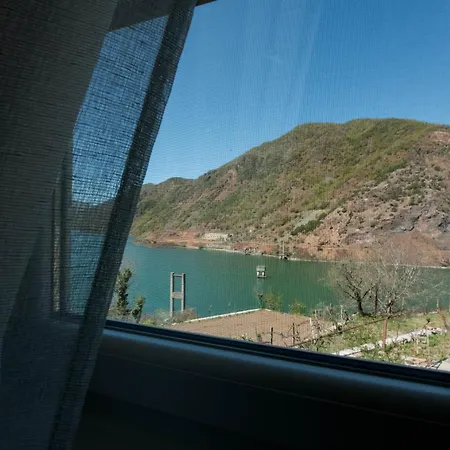 Koman_lakeview_apartments * Шкодер